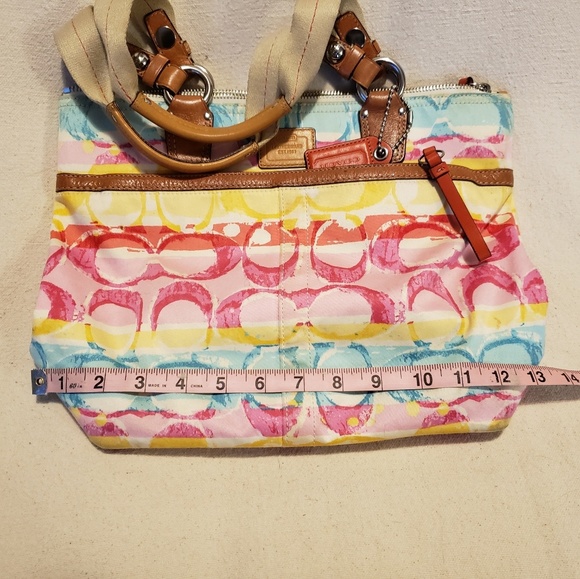 Coach Handbag - Picture 3 of 8